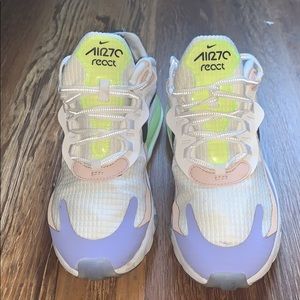 Nike Air Max 270 React Women’s Sneakers Size 7